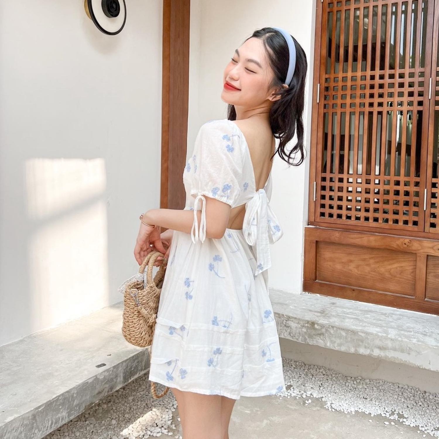 Đầm Berly - Đầm cổ vuông nơ lưng