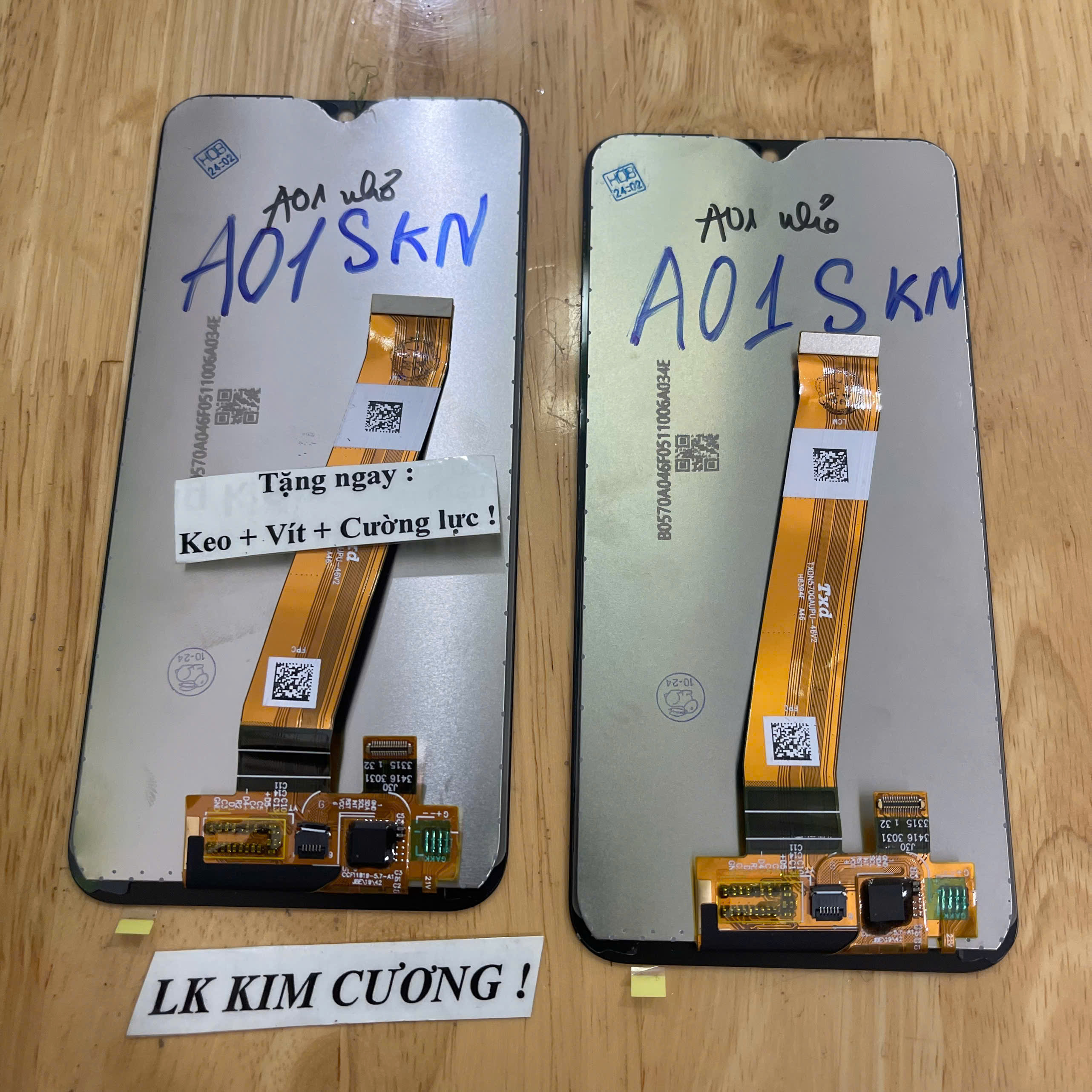 Màn hình thay thế ss A01 ( socket nhỏ )