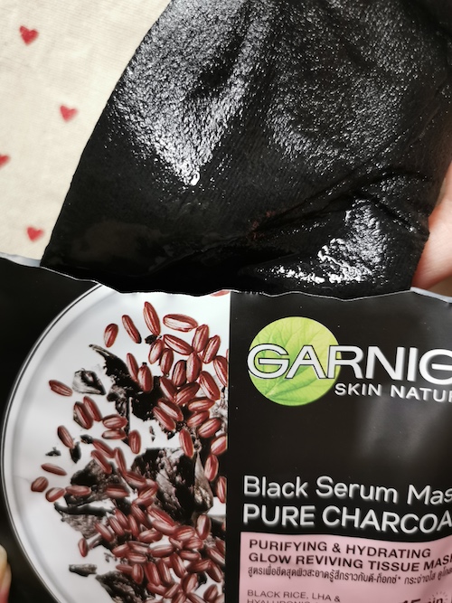 Mặt nạ giấy Garnier Black Serum Mask