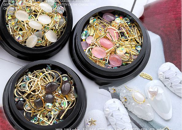 Hũ charm đá mắt mèo trang trí móng