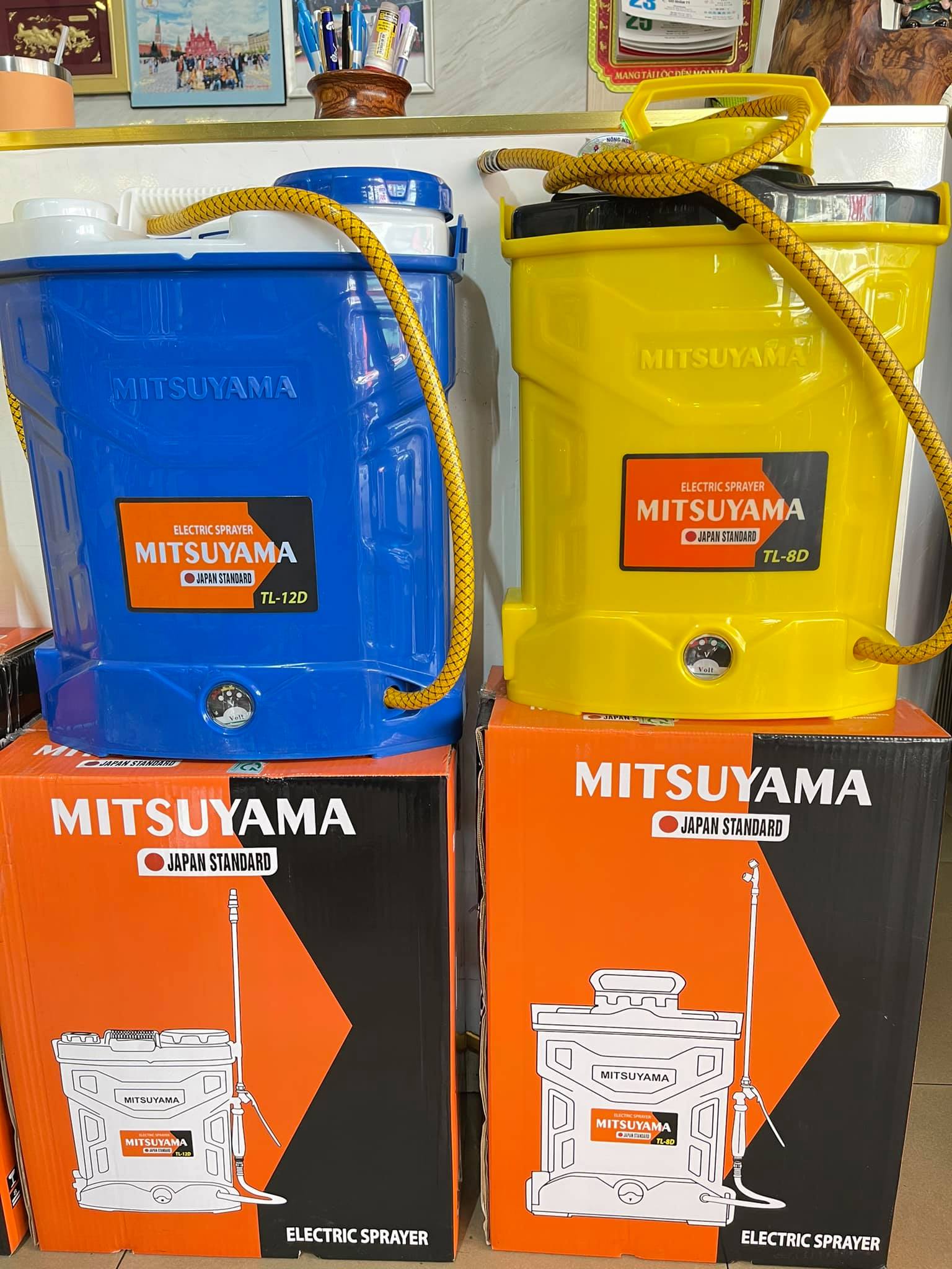 Bình Phun Xịt Điện 8L Mitsuyama TL-8D