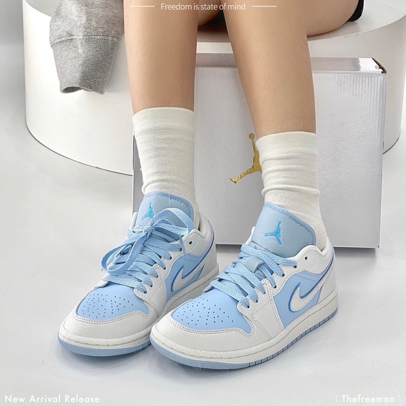 SALE  50% -𝐍𝐈𝐊𝐄 𝐀𝐈𝐑 𝐉𝐎𝐑𝐃𝐀𝐍 𝟏 𝐋𝐎𝐖 ICE BLUE RUNNING