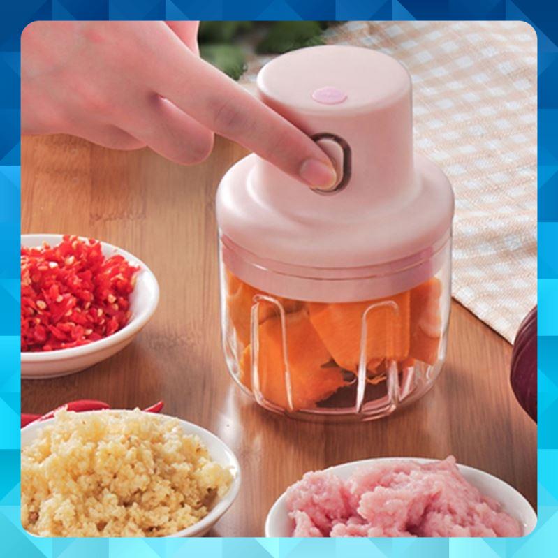 HLA Máy Xay Tỏi Hồng 250ml- Máy Xay Mini Dùng Xay Tỏi Ớt Cầm Tay Đa Năng - Sử Dụng Pin Tặng Kèm Dây Sạc Micro USB Tiện Lợi