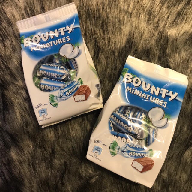 Socola Dừa Bounty 150g Đức