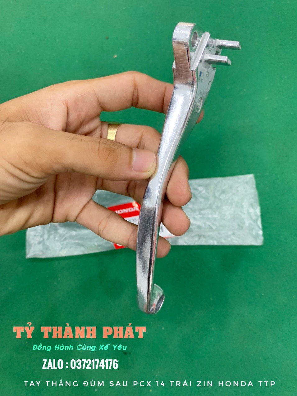 Tay thắng đùm sau PCX 14 Trái (Cây)