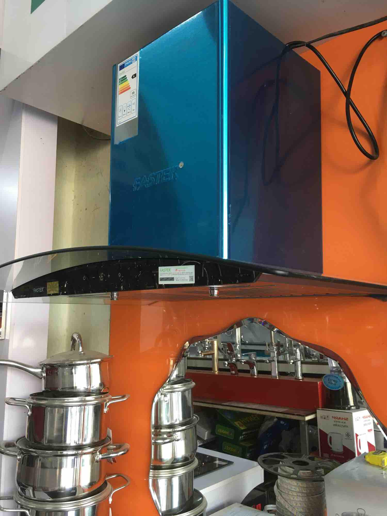 Máy hút mùi kính cong Faster Fs 3388CH1