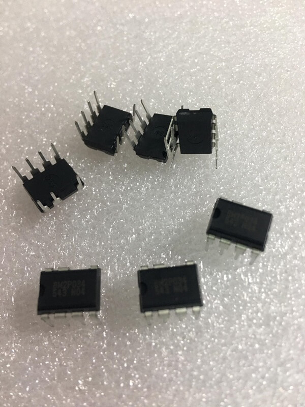 Ic nguồn BM2P034 mới, chính hãng.