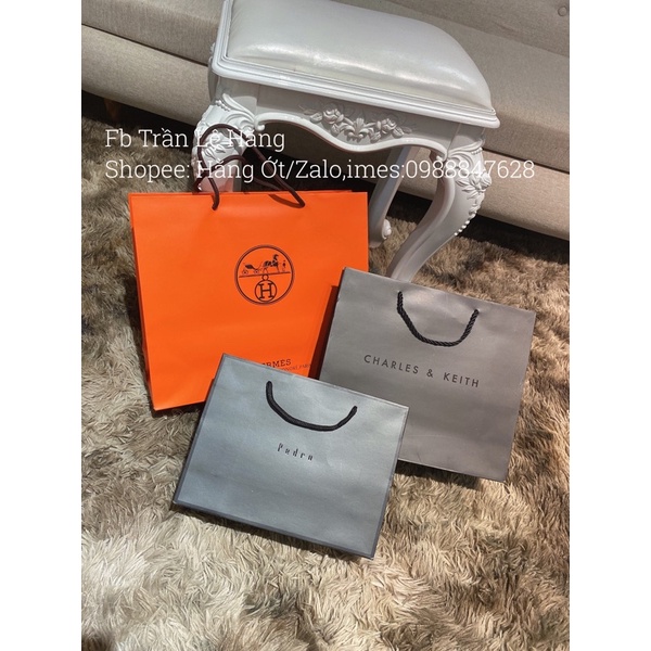 Túi giấy đựng túi sang chảnh cỡ 30cm