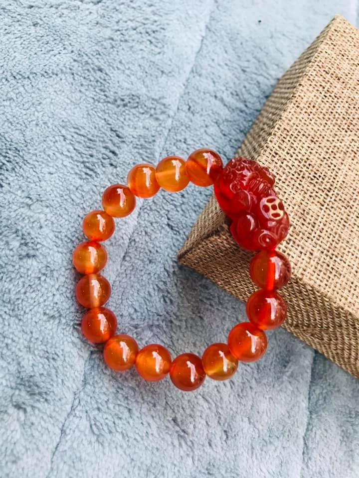 VÒNG TAY TỲ HƯU ĐÁ MÃ NÃO ĐỎ 10LY