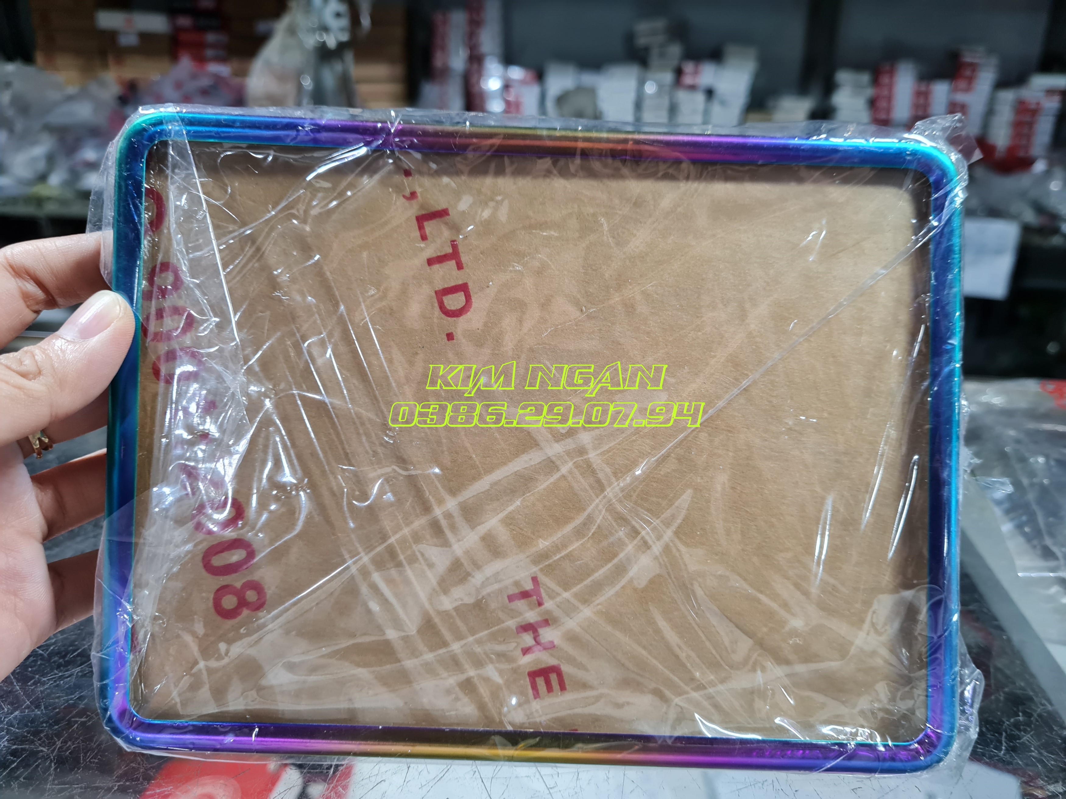 [HCM]Khung Biển Số Xe Máy (màu vàng titan inox trơn inox chấm bi)