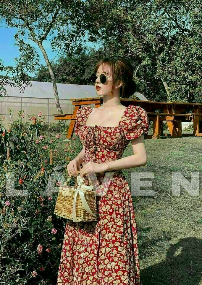 Đầm Xòe Xẻ Tà From Dài đầm phù hợp với các bữa cắm trại, di biển, du lịch ,....