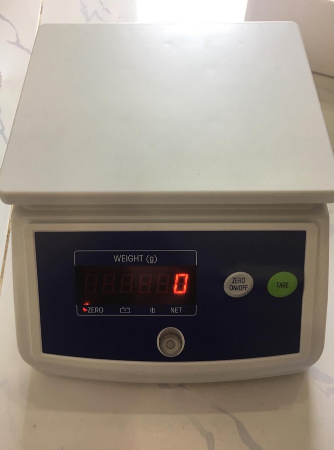 Cân điện tử cub scale rw5220-30kg