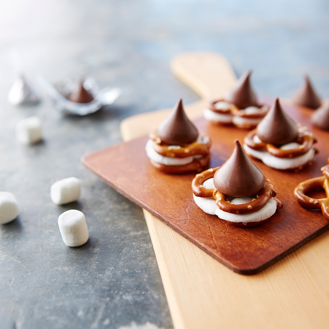 Hershey kisses milk chocolate-American chocolate