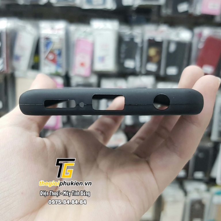 Ốp lưng Vsmart Aris, Aris Pro silicon dẻo màu đen