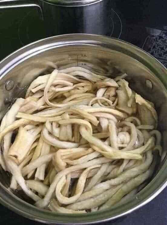 Củ cải khô thái sợi phơi nắng tự nhiên
