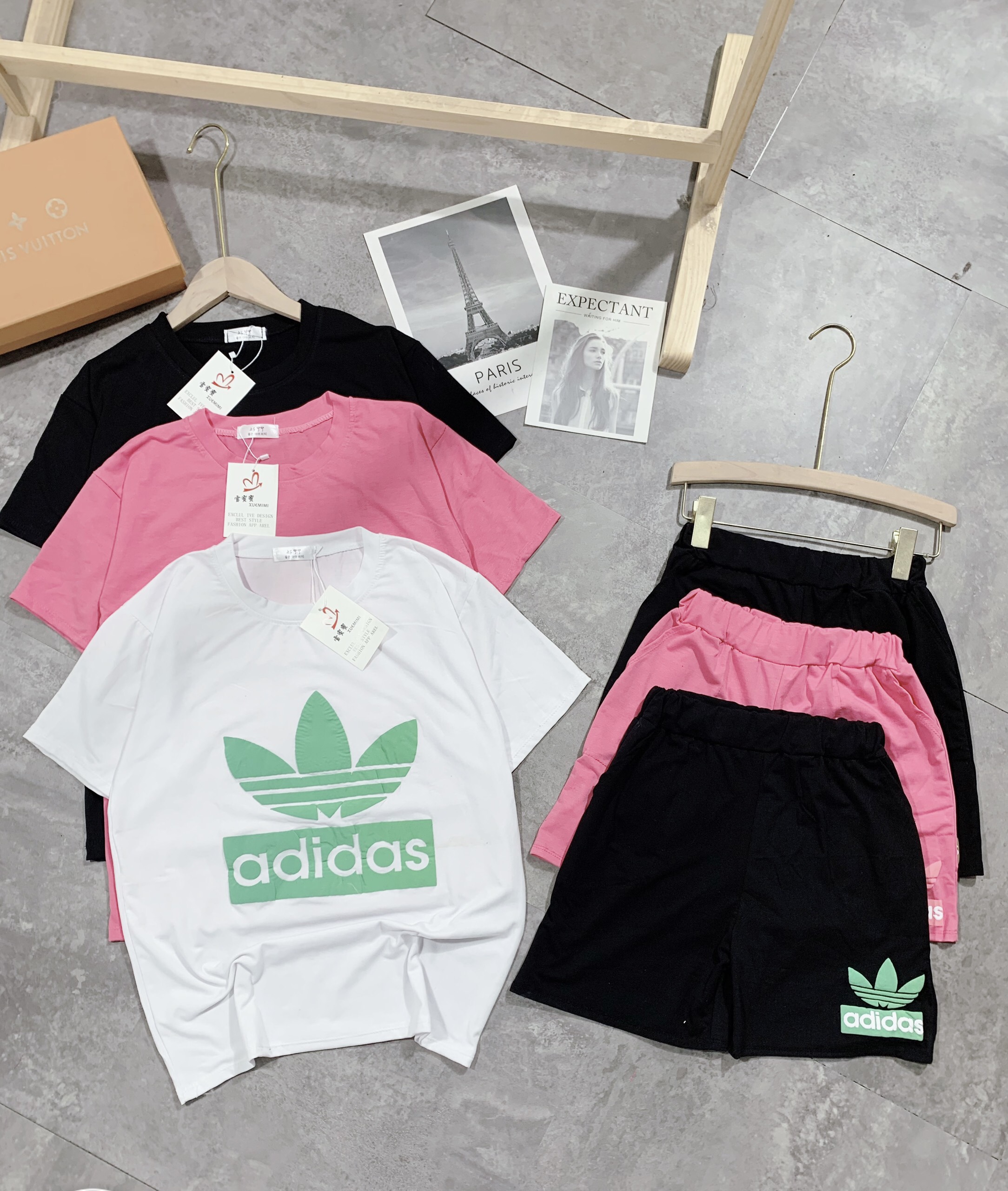 Bộ Adidas dành cho nữ