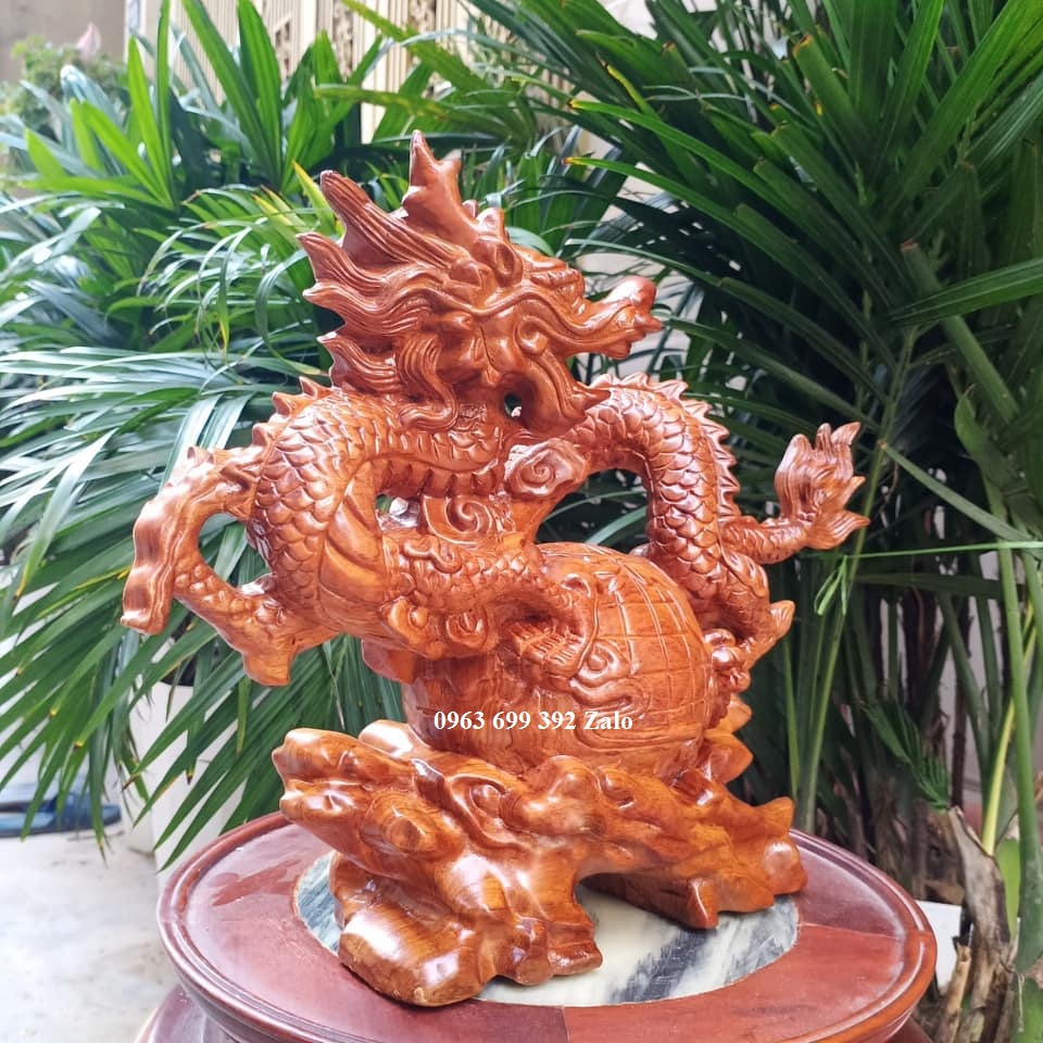 Tượng con rồng gỗ ngọc am đỏ thơm ngang 20 rộng 7 cao 13 cm