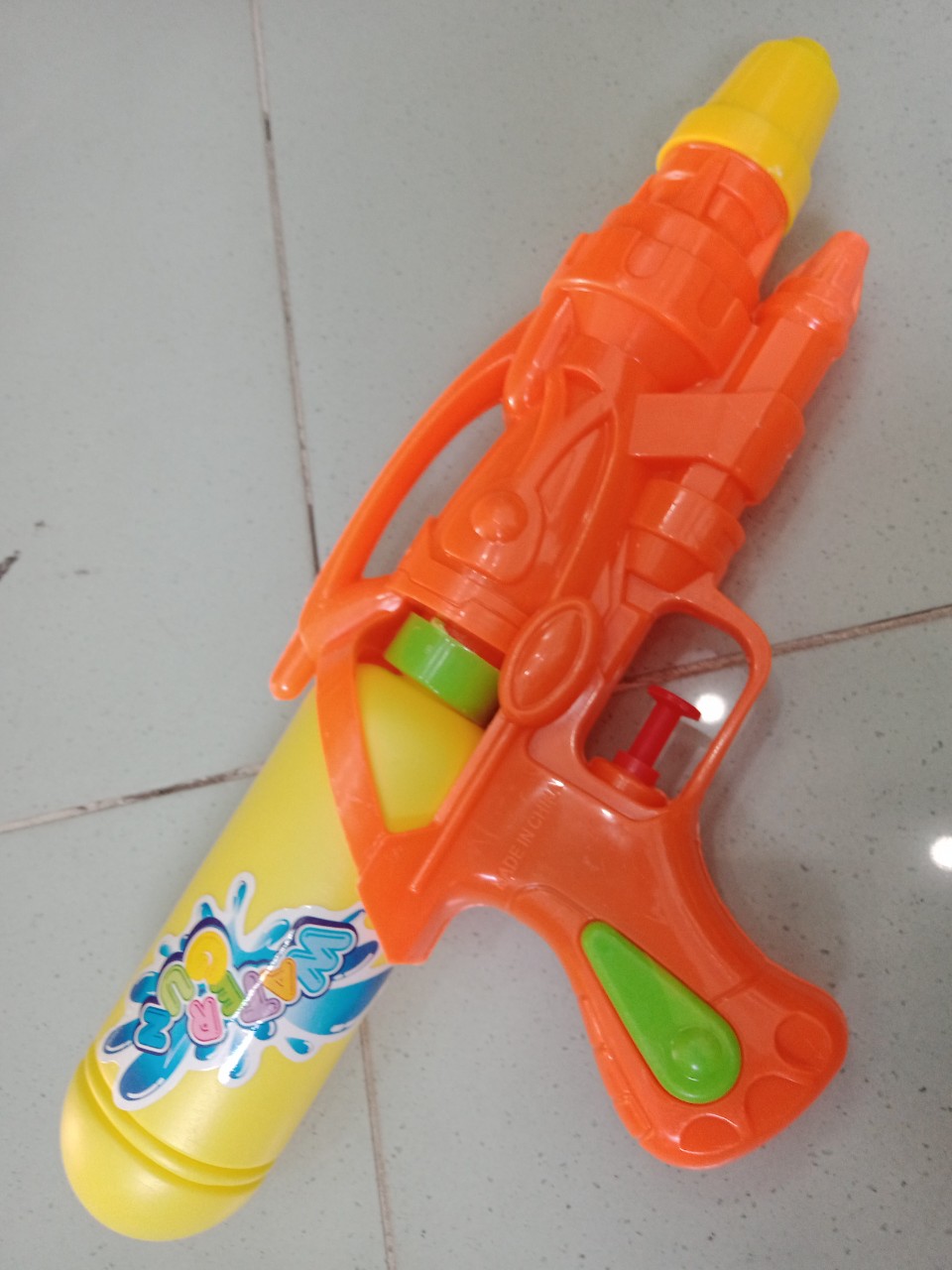 Súng nước đồ chơi cho bé loại lớn 25 cm