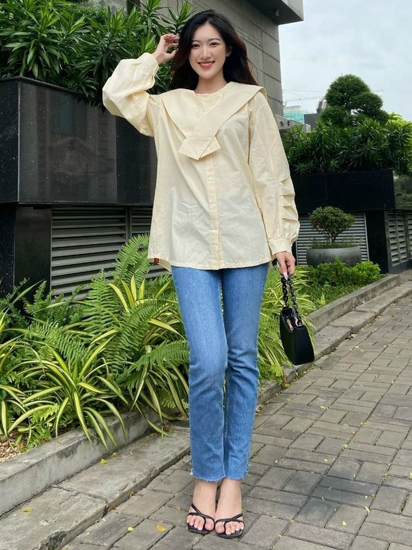 Áo kiểu nữ kem - Lovadova 22B09C001