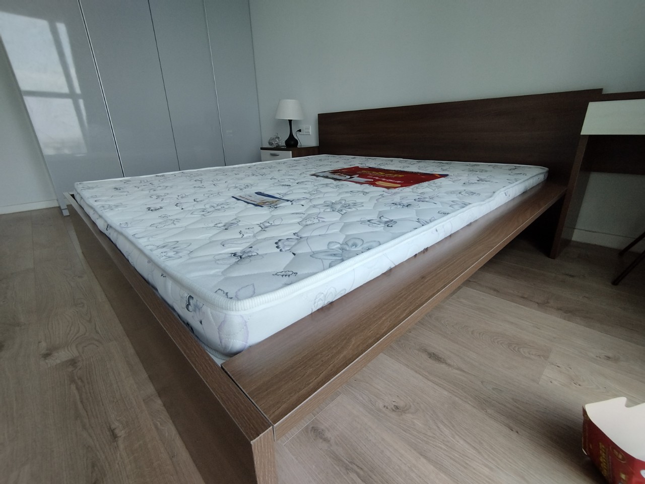 Nệm cao su tổng hợp Size 1m6 x 2m x 10cm quà 4 món