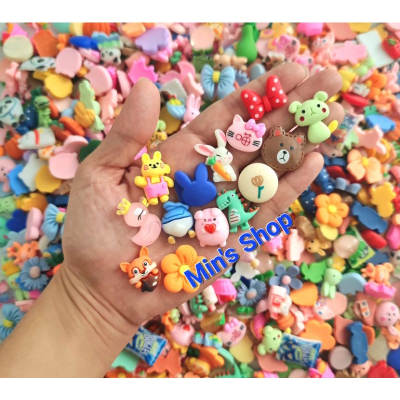 Set 100 charm/center nhám trộn nhiều mẫu xinh (có cả những mẫu ko có trong ảnh)