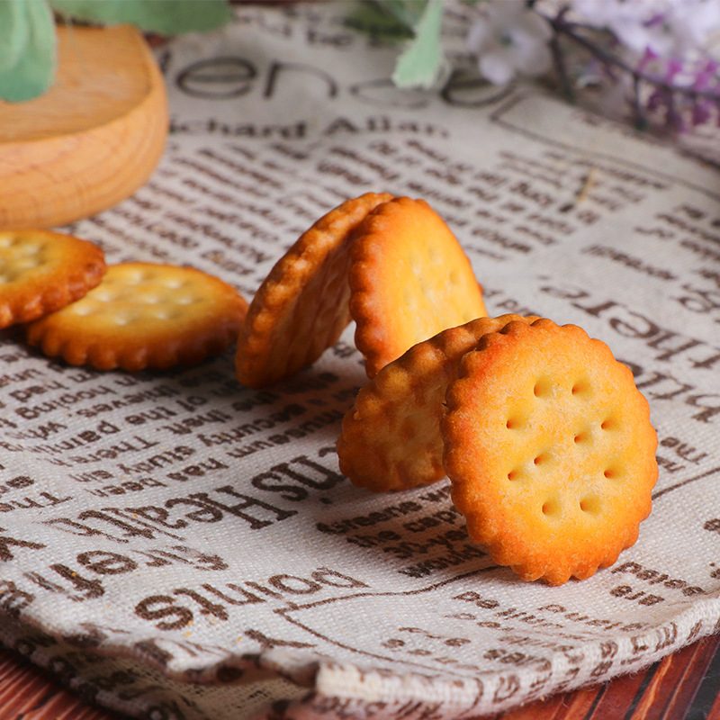 BÁNH QUY TRÒN RITZ