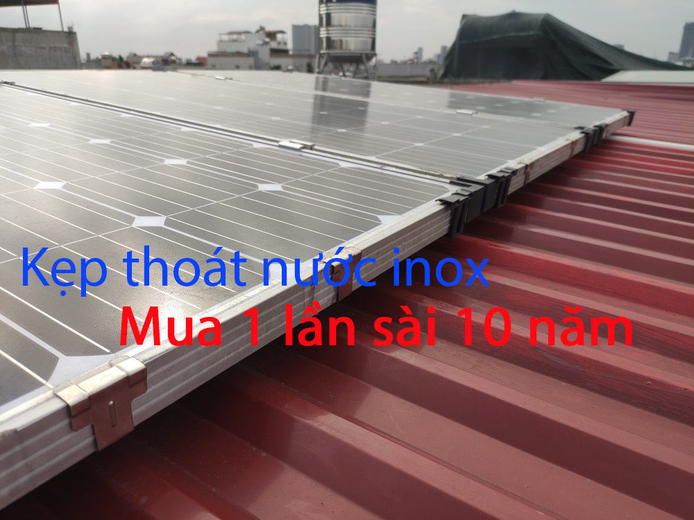 Kẹp thoát nước inox  pin năng mặt trời