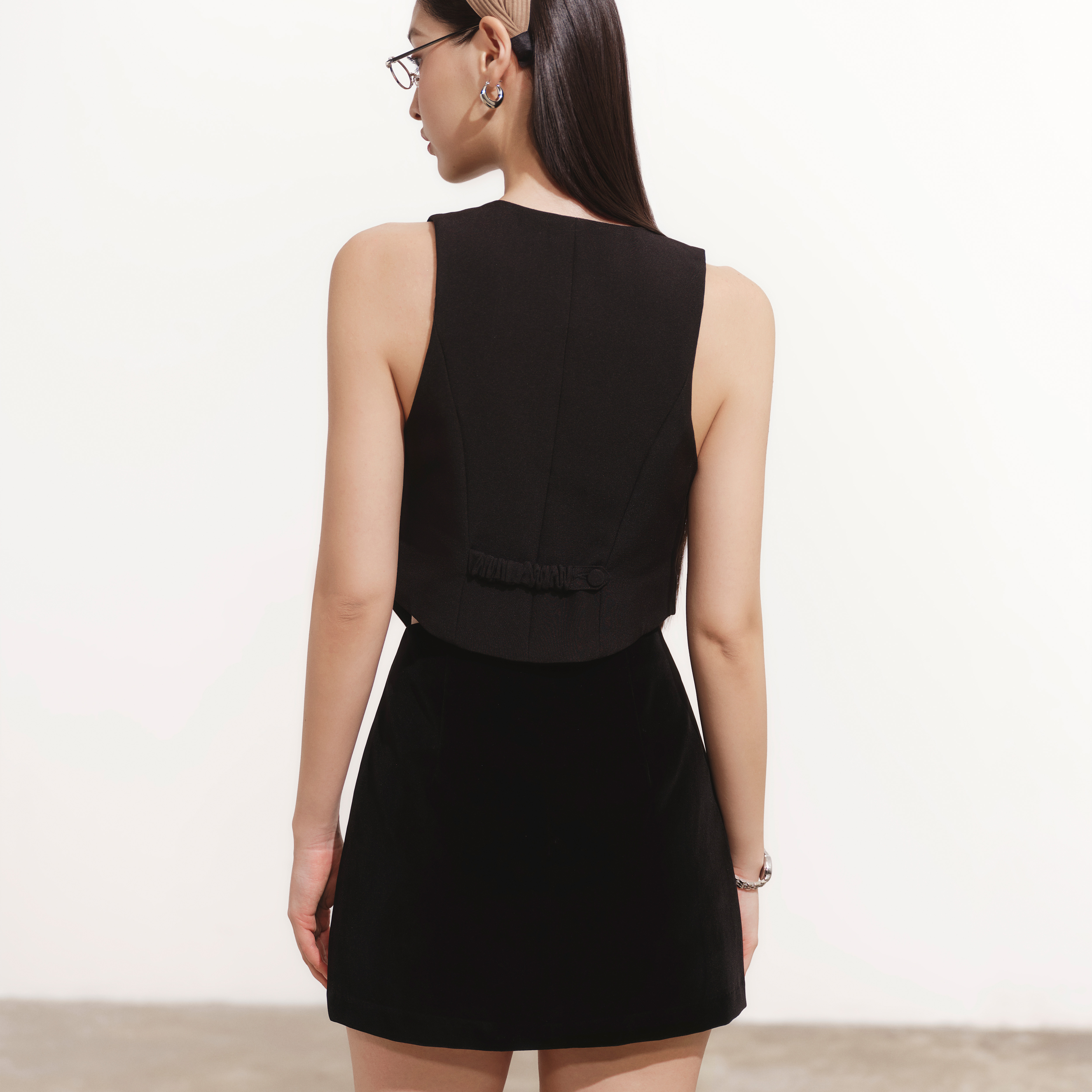 DOTTIE - Áo gi lê dáng lửng - Đen - T0748