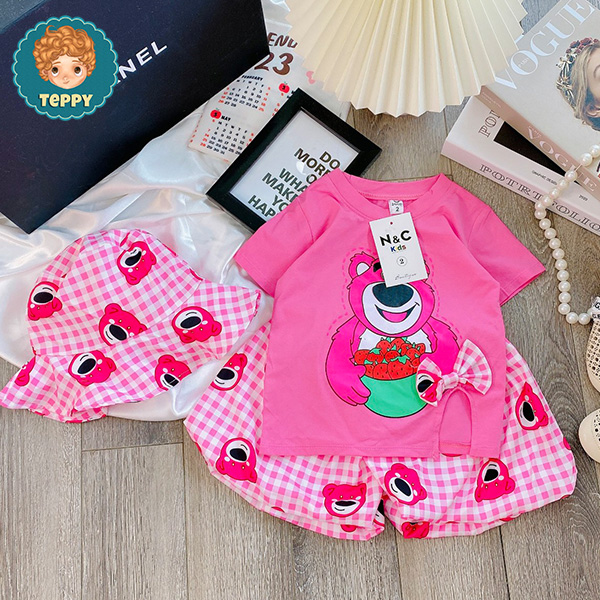 Set bộ gấu dâu hồng cho bé gái
