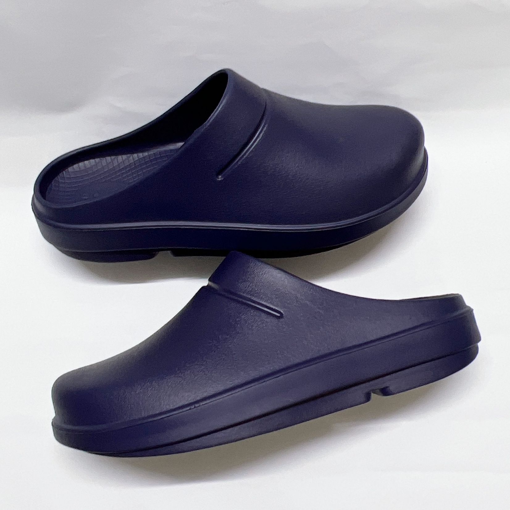 Dép Sục Đen oofos form unisex