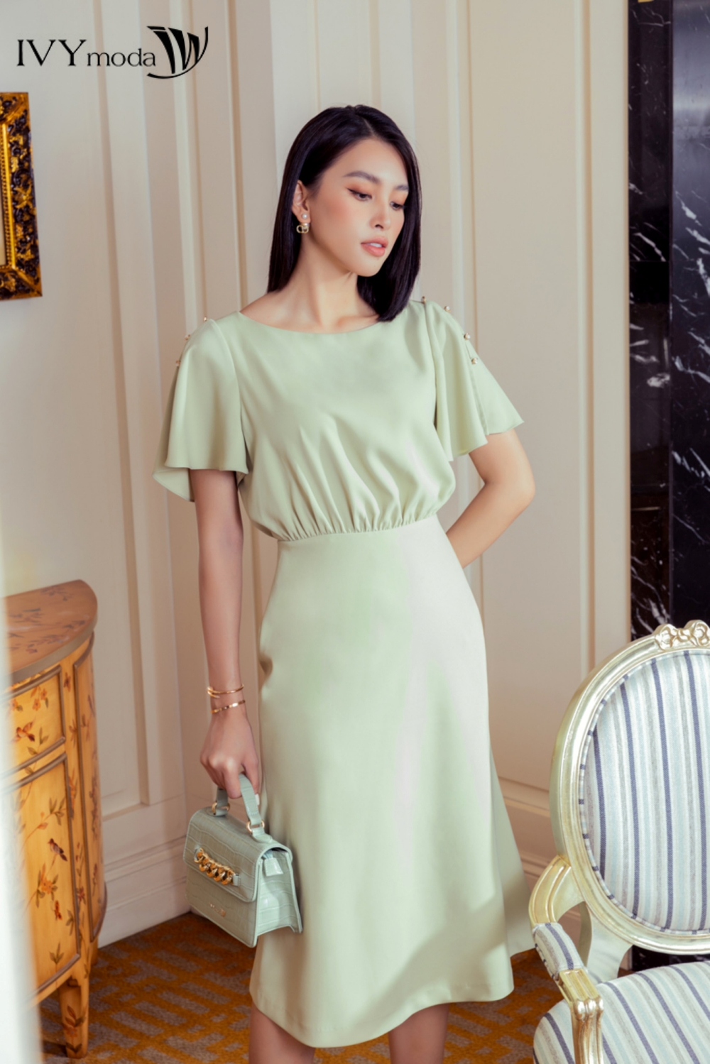 Đầm ôm cánh tiên IVY moda MS 48M7387