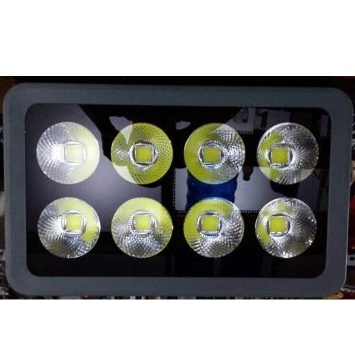 ĐÈN PHA LY LED 400W