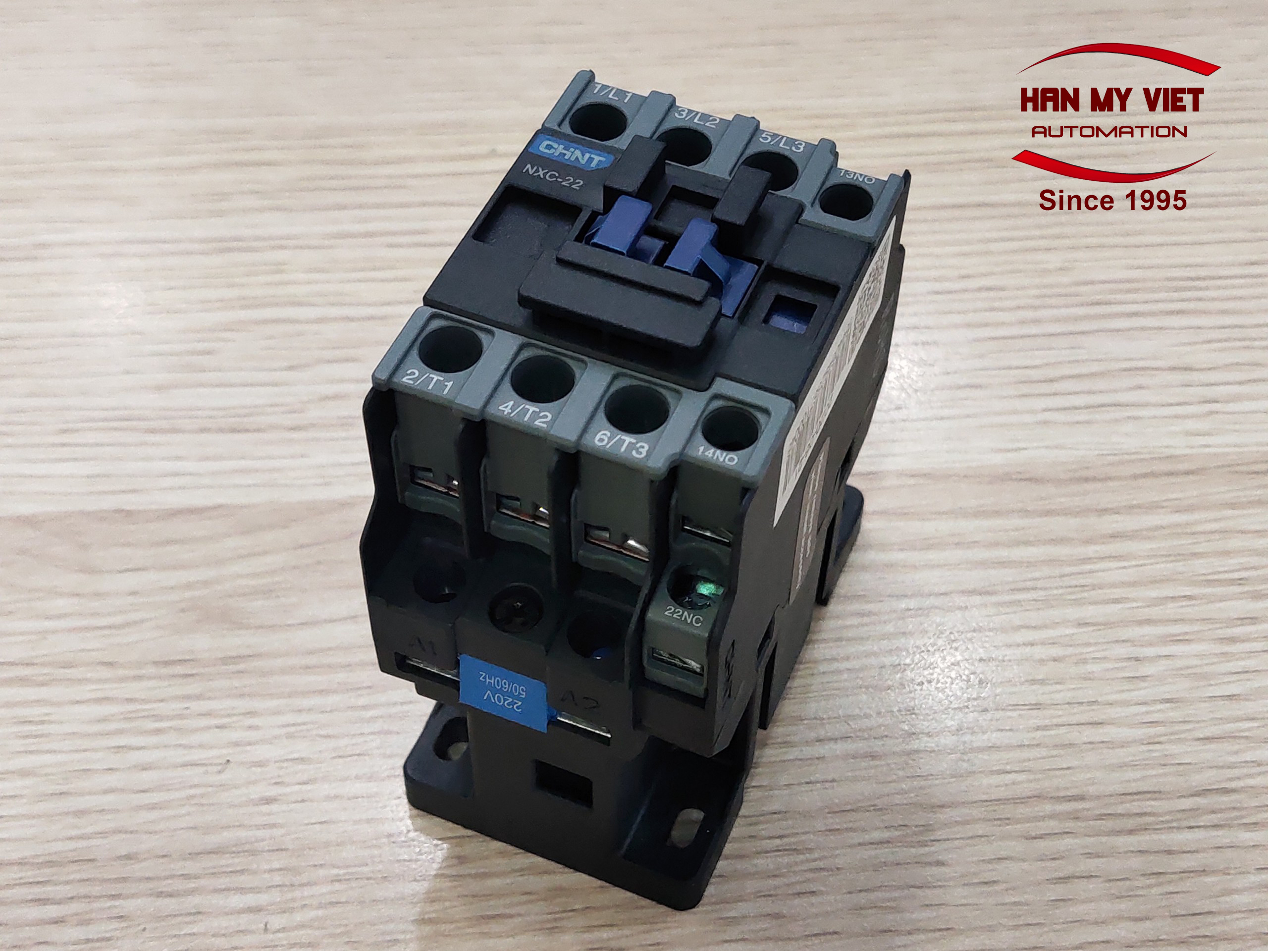 Contactor khởi động từ 22A NXC-22 Chint