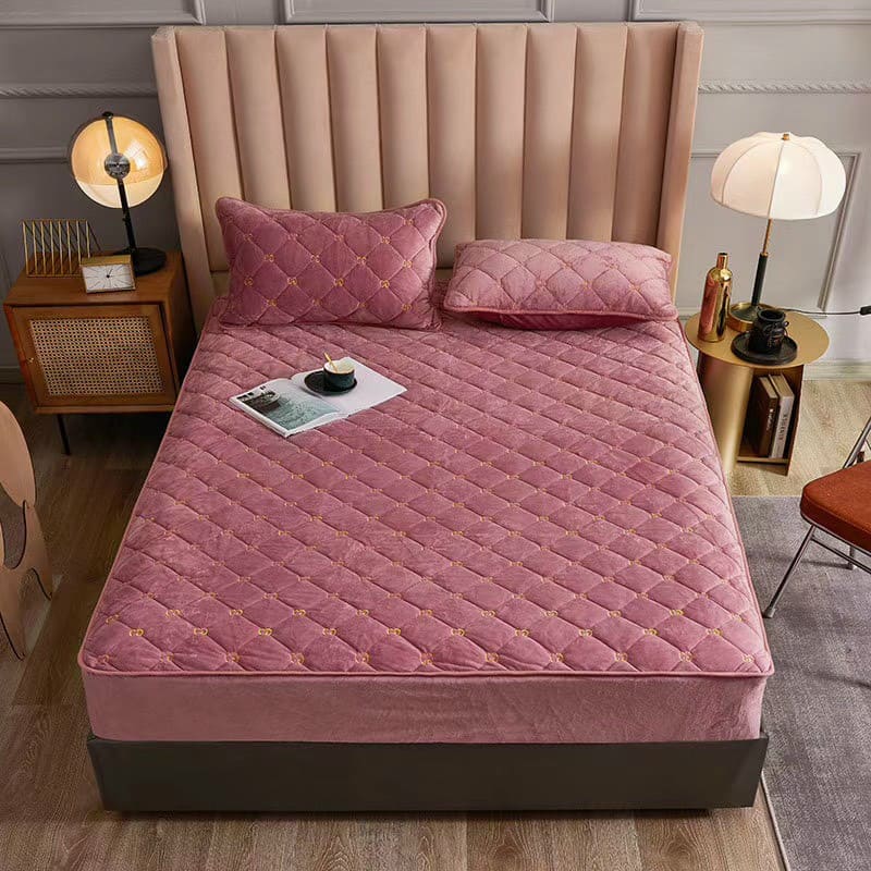 Thảm nỉ nhung trải giường GC ( 1 Ga + 2 vỏ gối nằm)