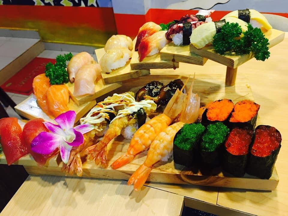 [Sushi Sashimi] Khay bậc thang gỗ 7 tầng trang trí