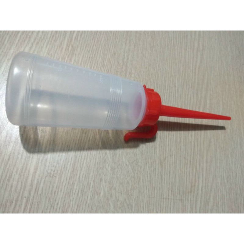 Lọ đựng dầu máy may( vịt dầu) [ KHÔNG BAO GỒM DẦU ]