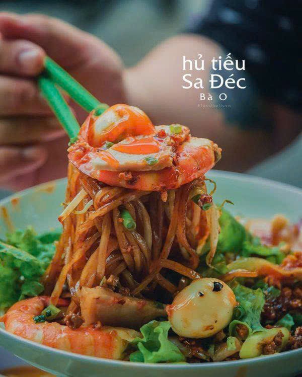 Hủ tiếu gạo lứt huyết rồng
