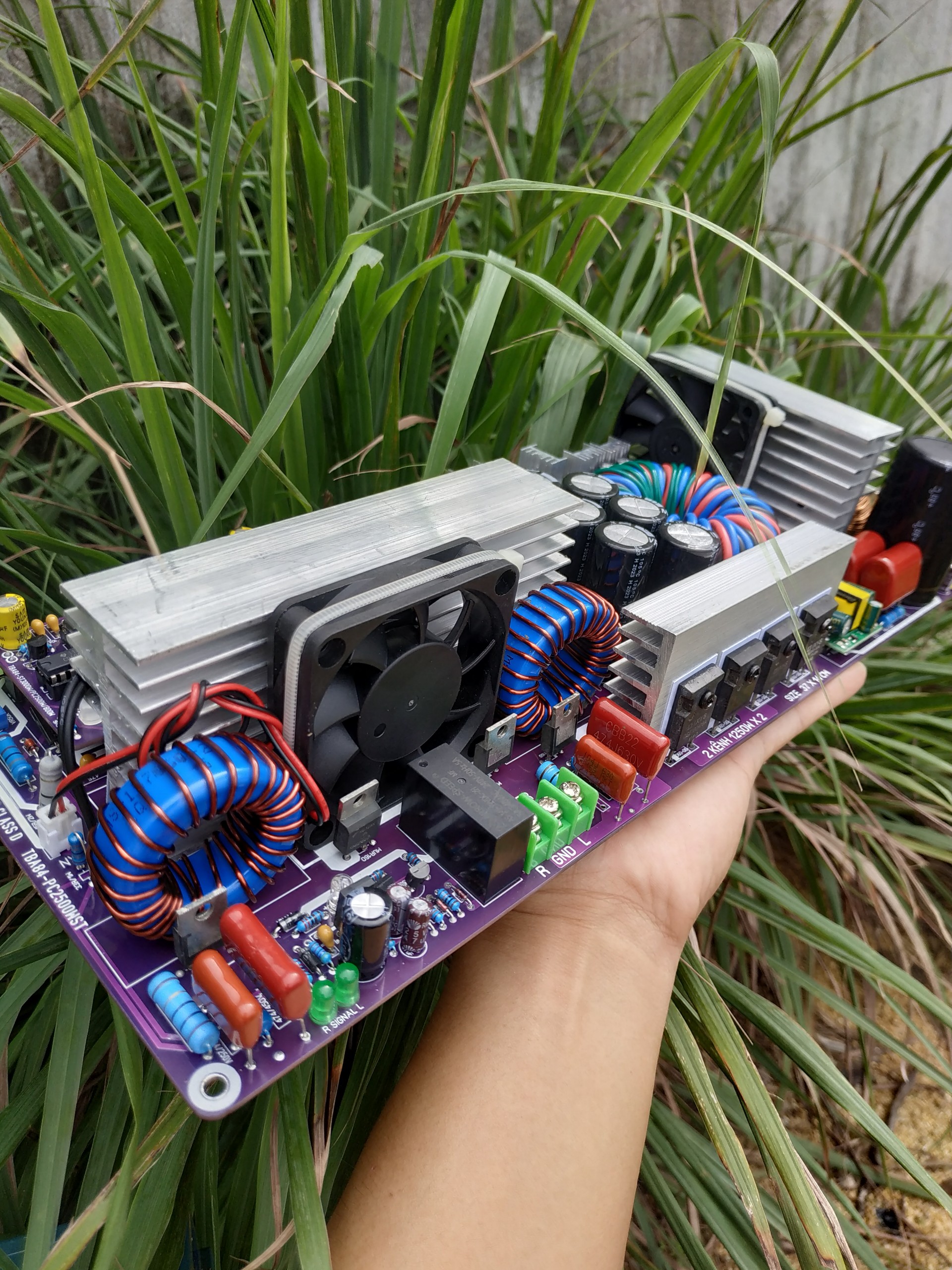 Mạch Công Suất Class D 2 kênh Liền Nguồn 220V