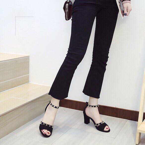 [4.4 Hoàn Tiền 15%] Giày Cao Gót 7p Quai Ngang Phối Đinh Tán