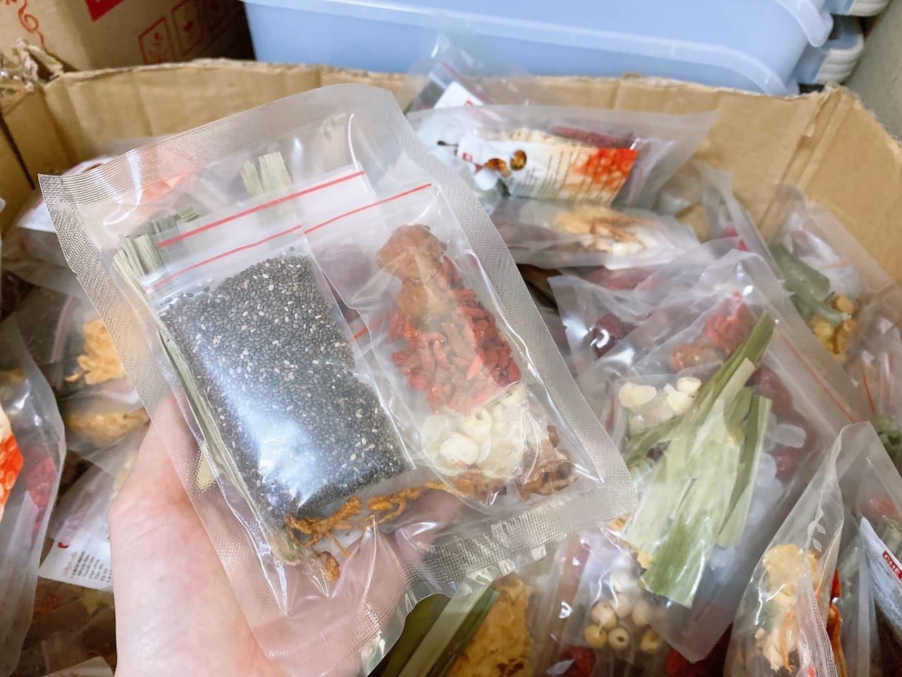 SET NẤU CHÈ DƯỠNG NHAN 400gram