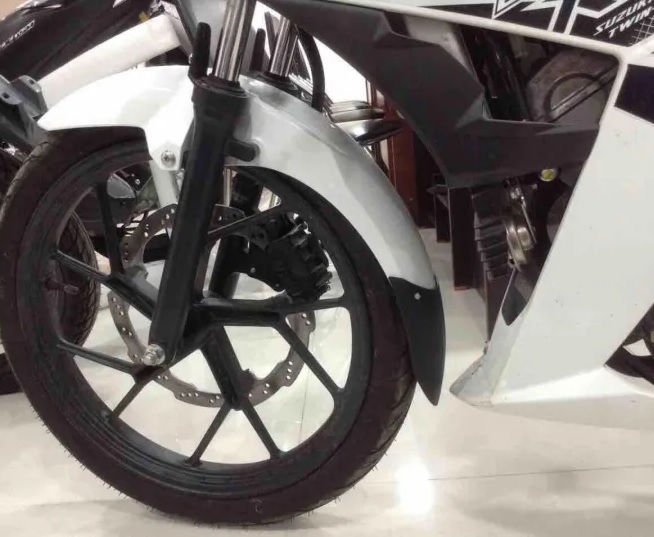DÈ CHẮN BÙN TRƯỚC RAIDER FI - SATRIA