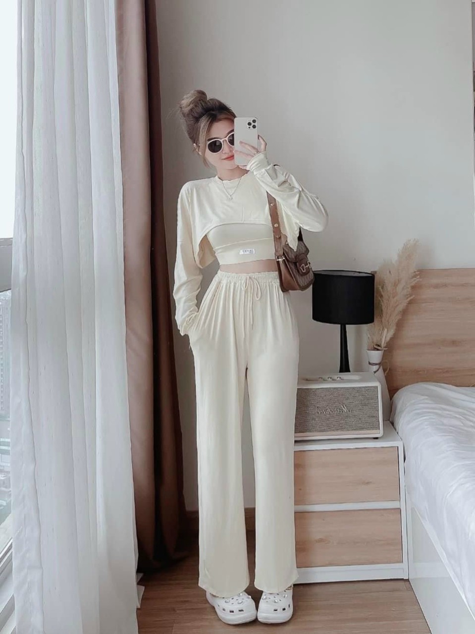 sét bộ ba món kèm quần ống rộng đầy cá tính