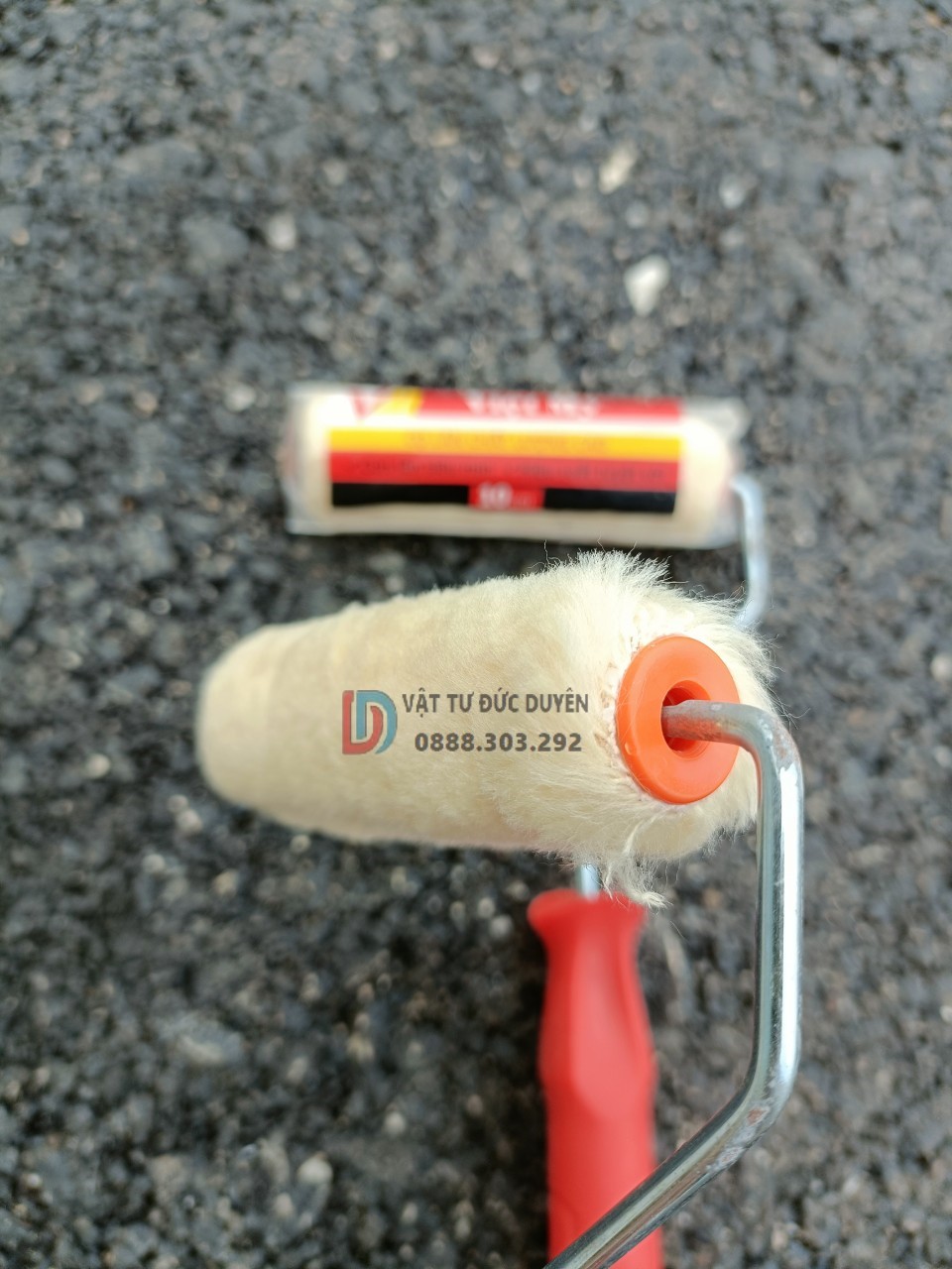 Con lăn sơn nước Việt Mỹ 10cm & 6cm