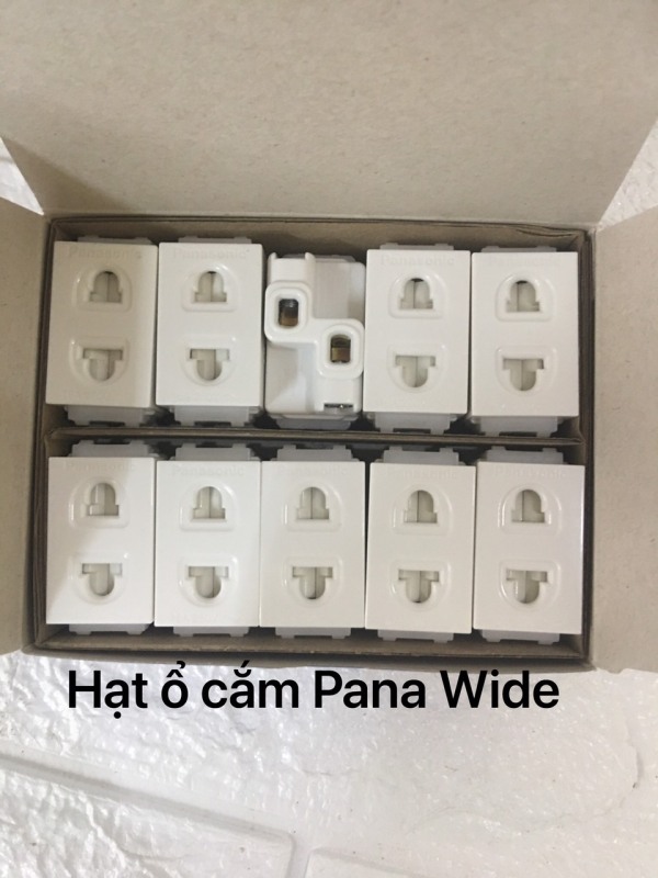 1 hộp 10 hạt ổ cắm đơn Panasonic dòng WIDE