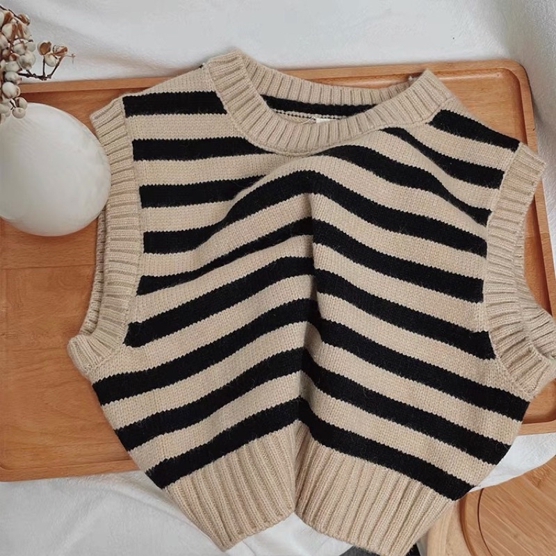 Áo gile len bé trai bé gái style Hàn Quốc