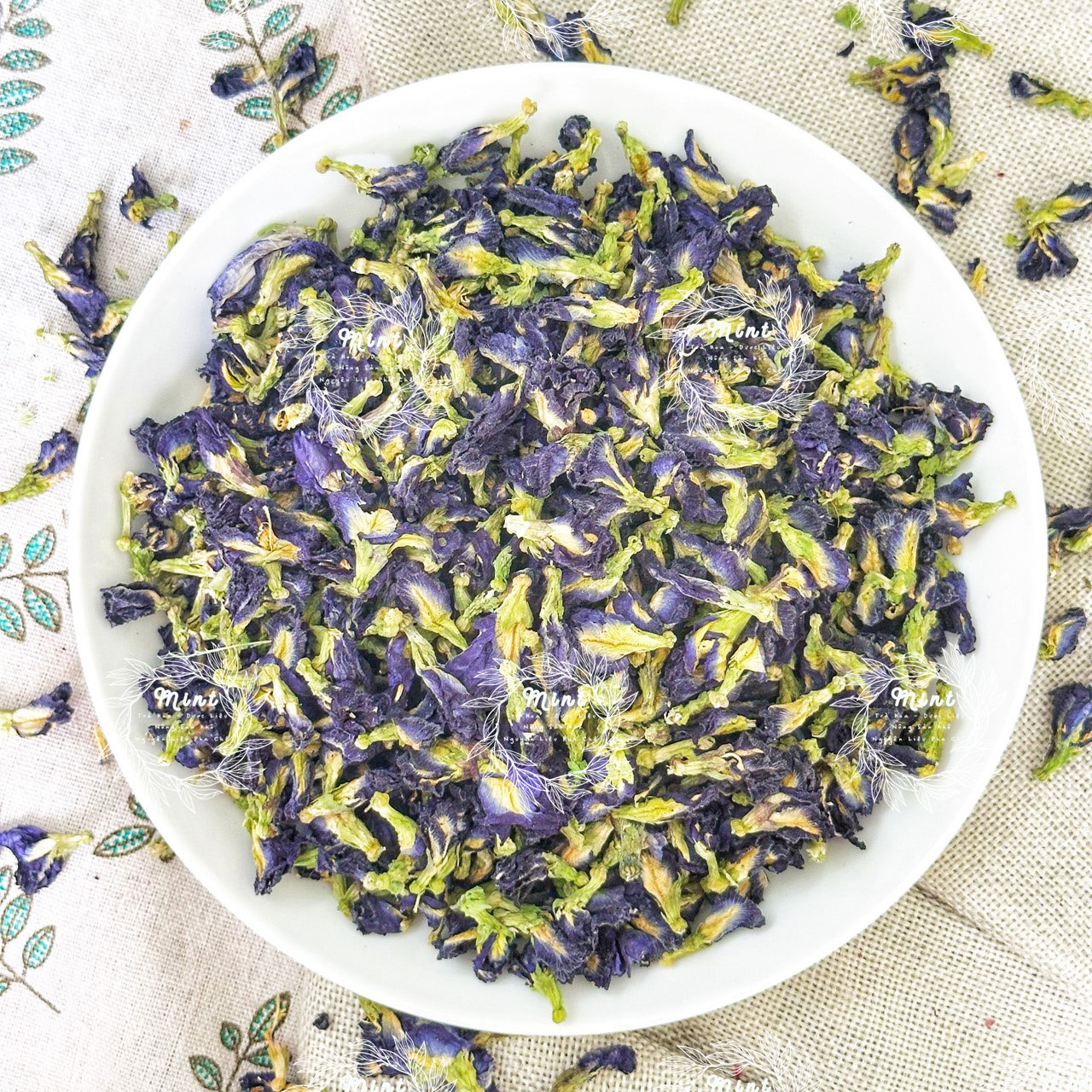 Trà Hoa Đậu Biếc (Đậu Hoa Tím – Bông Biếc) - Chai Thủy Tinh Cao Cấp 200gr