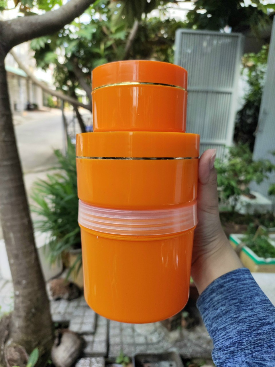 Hủ nhựa 100g 200g, 500g đựng kem body màu cam