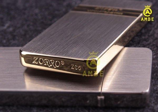 Bật lửa xăng đá siêu mỏng Zorro ZC5-12