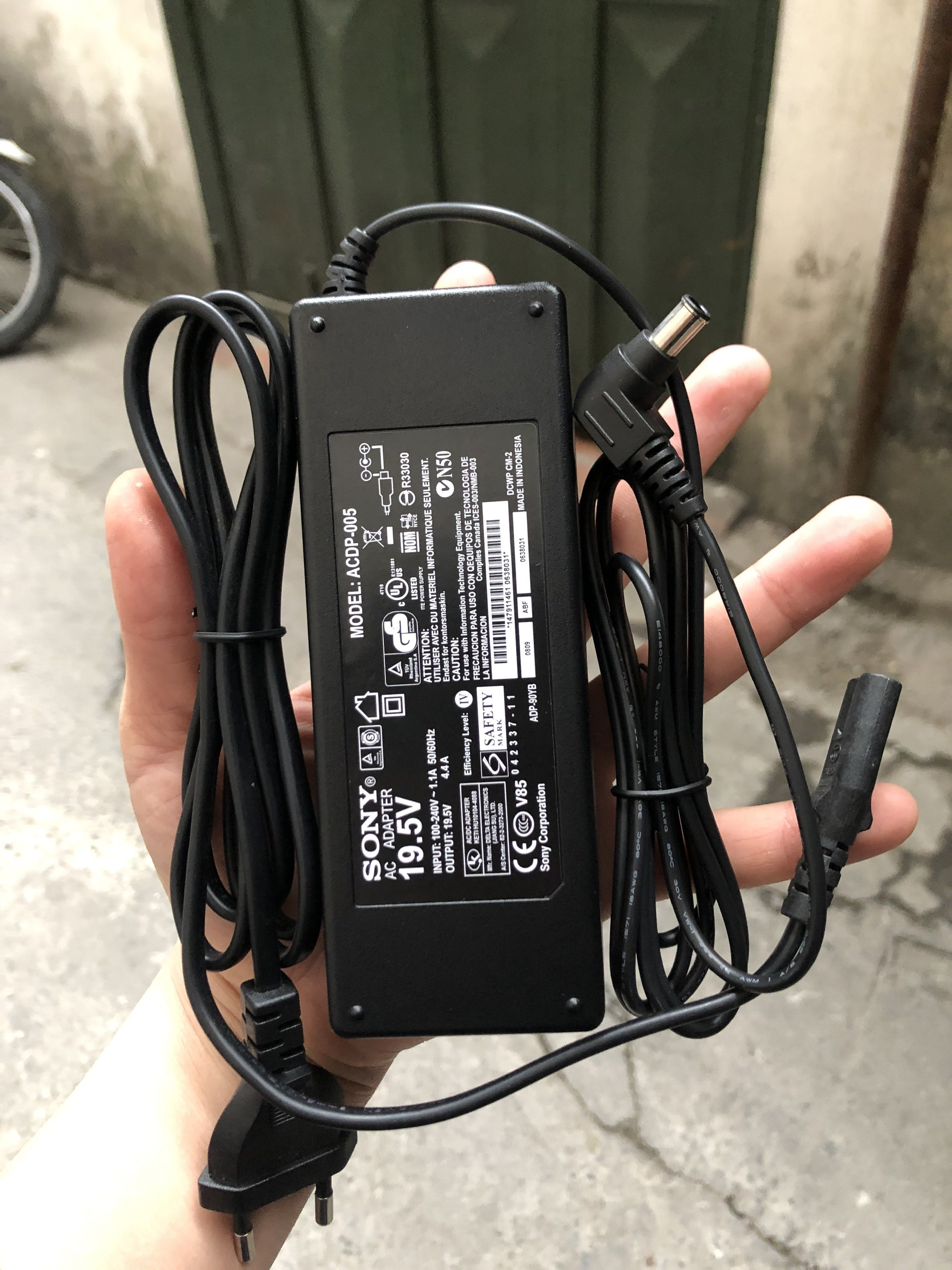 Dây nguồn tivi Sony 19.5V 4.4A 86W bản gốc