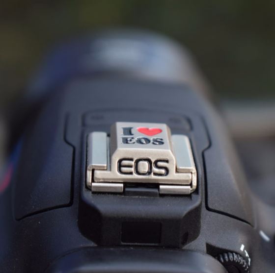 Hotshoe che chân flash rời máy ảnh Canon